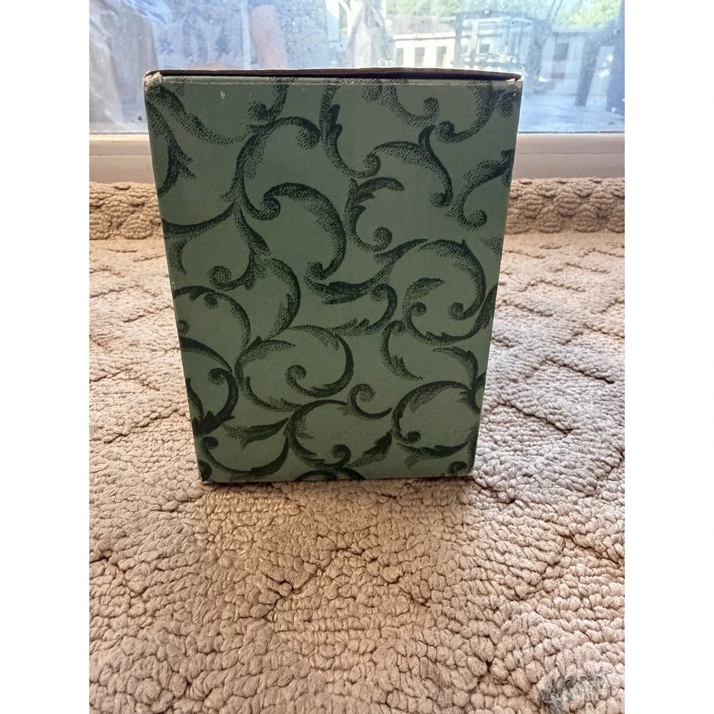 2002 Portfolio PFALTZGRAFF Accents Winterwood Napkin Holder ITEM #23345